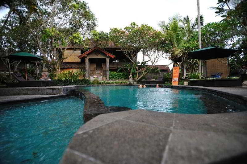 Hotel De Munut 3*